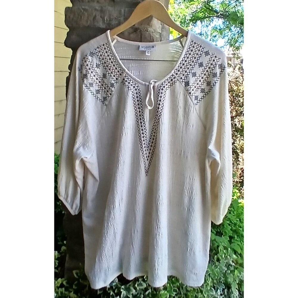 Studio B by Bobeau Ivory Cream 3/4 Sleeve Boho Peasant Jersey gauzy Crinkled Top